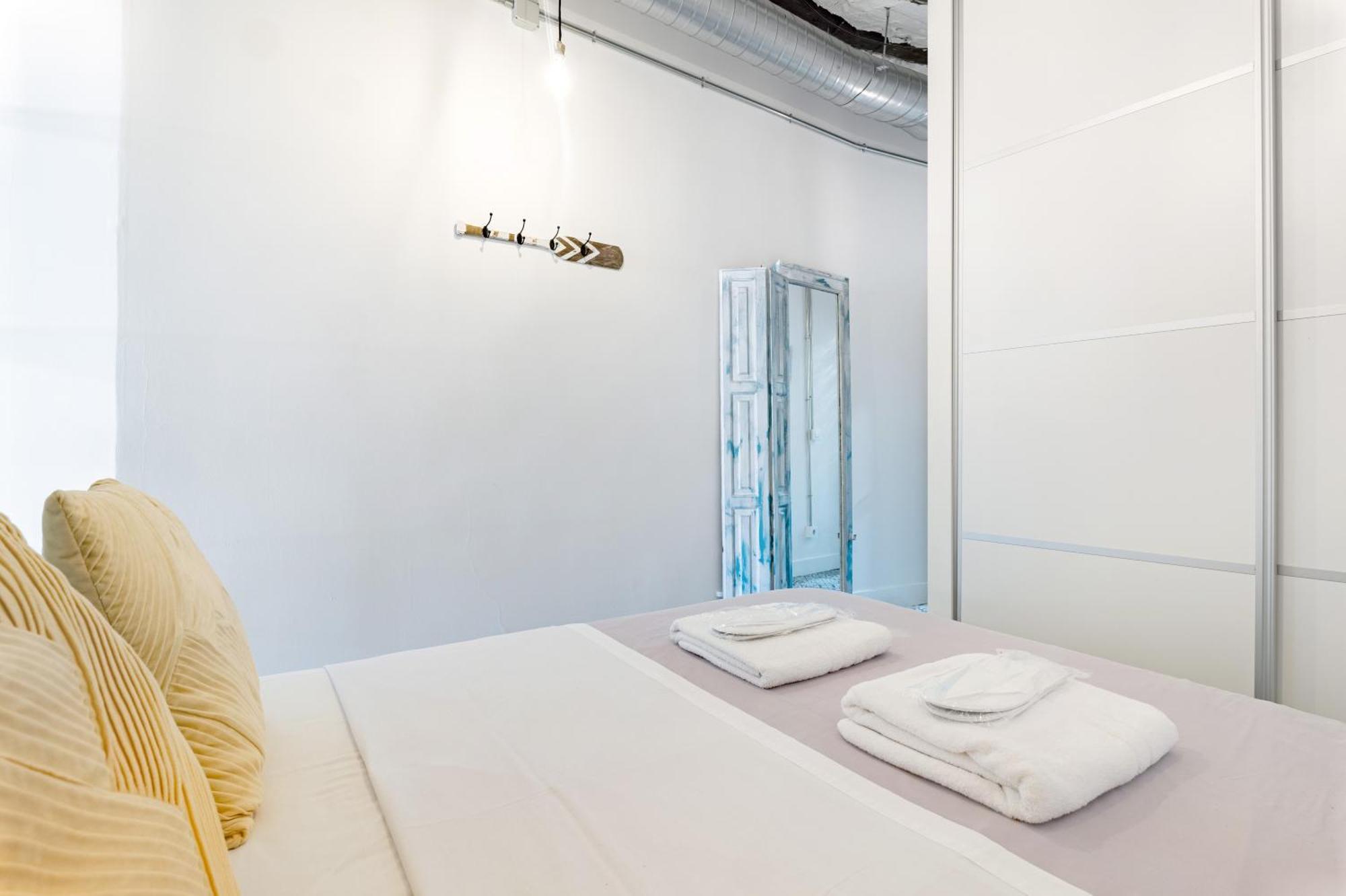Vintage Apartment Near Puerta Del Sol 마드리드 외부 사진